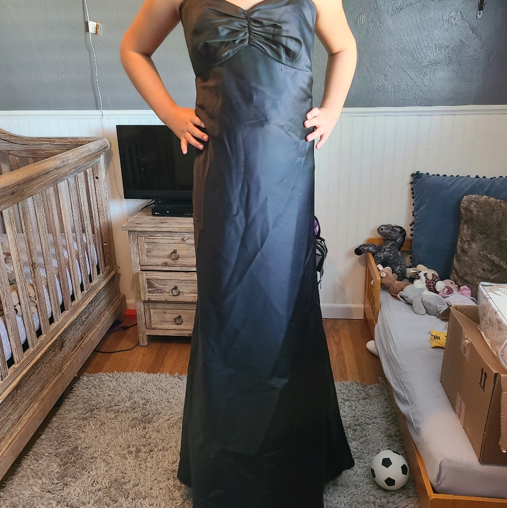 Black prom/bridesmaid dress